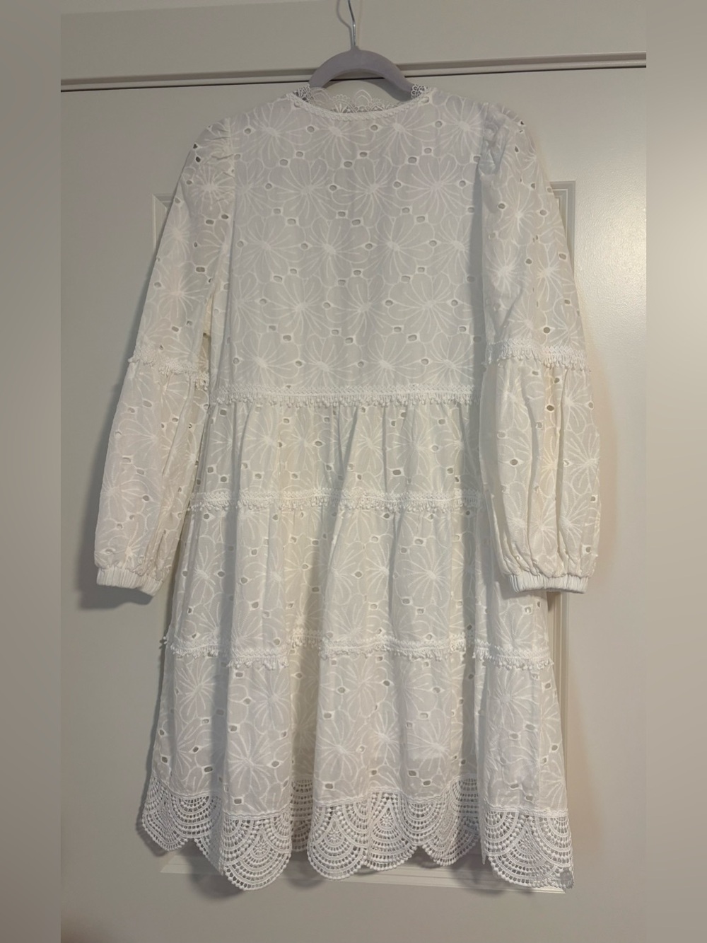 NWOT White Eyelet Lace Tiered Dress - Picture 2 of 3